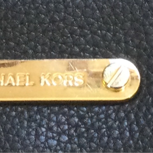 Michael Kors Pebble Leather Saddle Crossbody - Picture 11 of 11